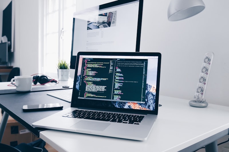 The Balance Between Connectivity and Digital Minimalism